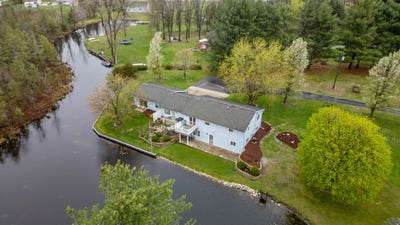 /international/us/3412-briar-osseo-mi-110107509179/