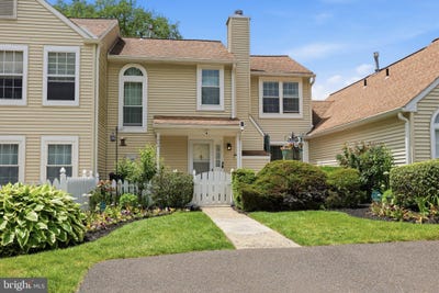 /international/us/1804-morris-circle-southampton-pa-110108495634/