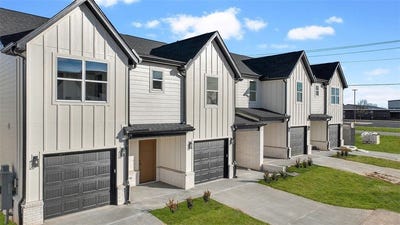 /international/us/1700-cuppett-circle-pea-ridge-ar-110105641933/