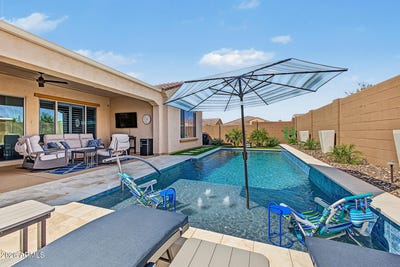 /international/us/6350-w-muirfield-way-florence-az-110110323063/