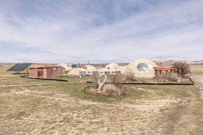 /international/us/52-horseshoe-circle-beowawe-nv-110104048525/