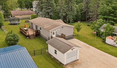 /international/us/405-n-pleasant-avenue-spring-valley-mn-110109121273/