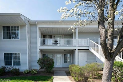 /international/us/26-larkspur-ct-bedminster-twp-nj-110107382782/