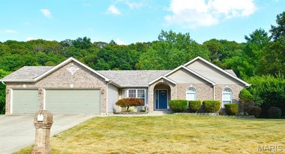 /international/us/2216-fairway-high-ridge-mo-110100778293/