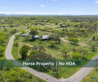 /international/us/3410-w-ranch-road-152-llano-tx-110108296415/