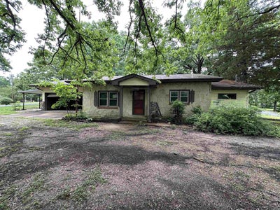 /international/us/226-north-drive-lakeview-ar-110108384410/