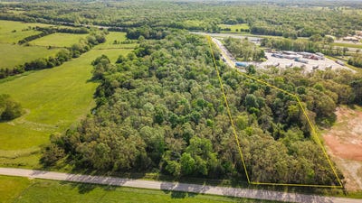 /international/us/country-trails-road-conway-mo-110107832105/