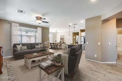 /international/us/17957-w-fairview-street-goodyear-az-110104272013/
