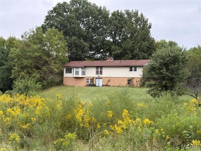 /international/us/21114-hickory-street-grafton-il-110110319031/