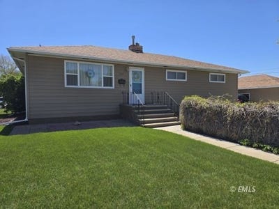 /international/us/2118-batchelor-st-miles-city-mt-110107991493/