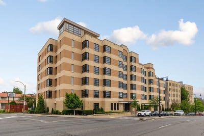 /international/us/1650-commonwealth-ave-boston-ma-110100325843/