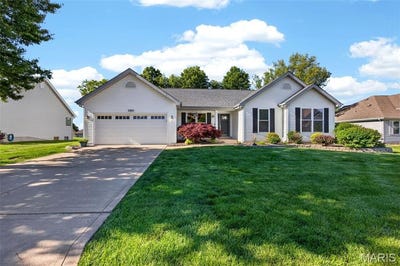 /international/us/1603-broadsword-lane-lake-st-louis-mo-110108076862/
