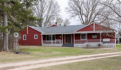 /international/us/2475-44th-street-sw-pine-river-mn-110099063858/