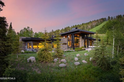 /international/us/210-white-pine-canyon-road-park-city-ut-110109157627/