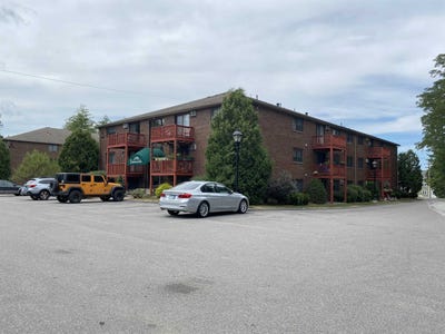 /international/us/29-capron-road-milford-nh-110107351110/