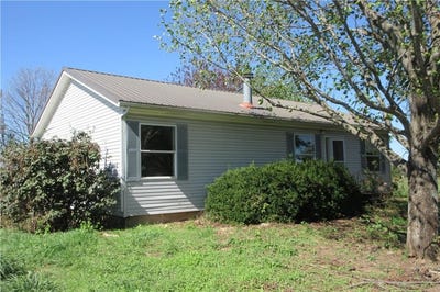 /international/us/37780-pleasant-valley-road-osawatomie-ks-110120453084/