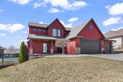 /international/us/1610-baldwin-circle-council-bluffs-ia-110120532234/