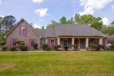 /international/us/476-wildwood-plantation-drive-cataula-ga-110106959365/
