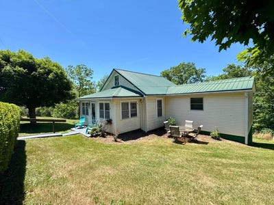 /international/us/133-marks-drive-walton-wv-110108662250/