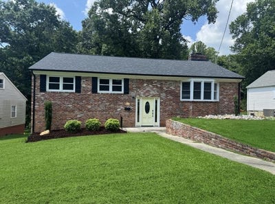 /international/us/194-mimosa-st-danville-va-110096390819/