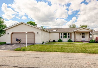 /international/us/1815-paddock-court-grayslake-il-110109039669/