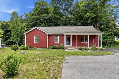 /international/us/4-depot-street-belchertown-ma-110108796152/