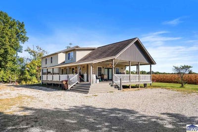/international/us/9236-state-road-59-jasonville-in-110120412457/