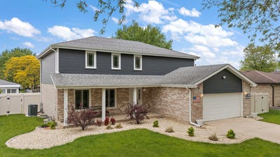 /international/us/11030-granite-drive-mokena-il-110107711670/
