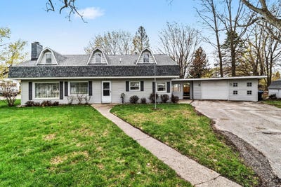 /international/us/709-new-william-street-ludington-mi-110106304166/