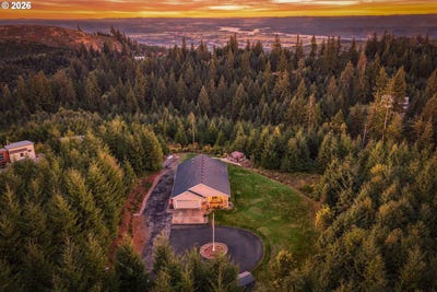 /international/us/780-five-peaks-dr-kalama-wa-110110232758/