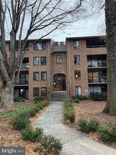 /international/us/5817-edson-lane-rockville-md-110103674494/