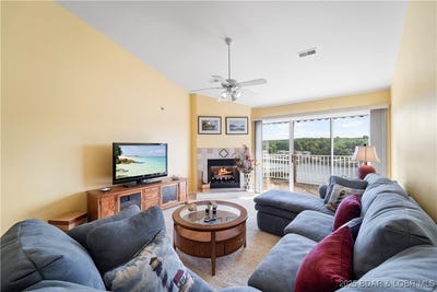 /international/us/1481-ledges-drive-osage-beach-mo-110101153052/