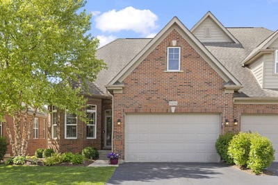 /international/us/1636-castle-lawn-court-naperville-il-110108705859/