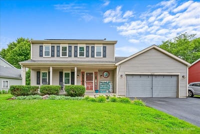 /international/us/1441-loch-lomond-drive-crystal-lake-il-110109139867/