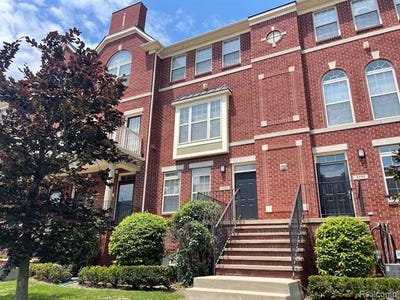 /international/us/3195-camden-drive-troy-mi-110109269664/