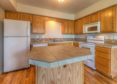 /international/us/1969-nw-larch-spur-court-redmond-or-110101164712/