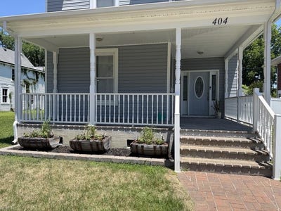 /international/us/404-clay-street-franklin-va-110108795824/