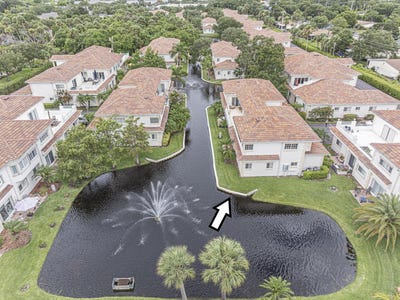 /international/us/524-7th-square-vero-beach-fl-110108686691/