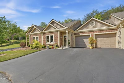 /international/us/304-arbor-terrace-kingsport-tn-110107735902/