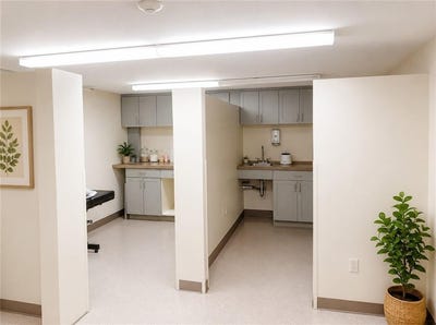 /international/us/37-washington-street-west-warwick-ri-110108268853/