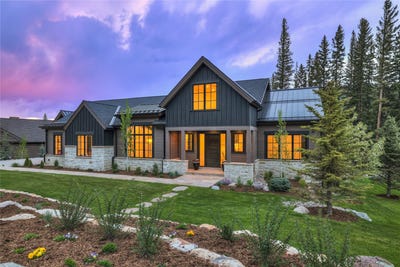 /international/us/90-w-trade-court-keystone-co-110102392681/
