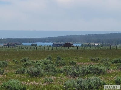 /international/us/3370-eagles-view-road-island-park-id-110107804823/
