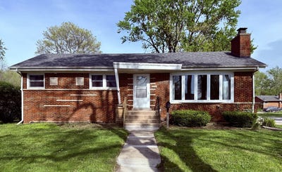 /international/us/22345-ridgeway-avenue-richton-park-il-110099297980/