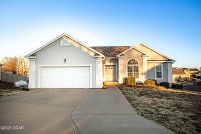 /international/us/307-ashmore-street-carl-junction-mo-110106675555/