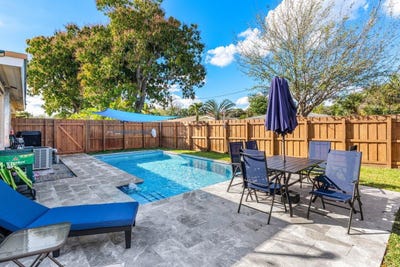 /international/us/4780-ne-8th-terrace-oakland-park-fl-110097698585/