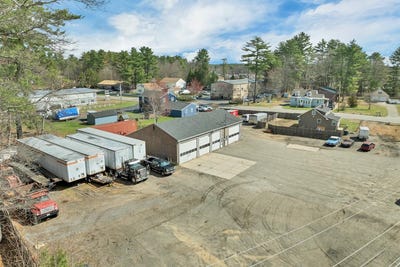 /international/us/14-danville-road-plaistow-nh-110107464049/