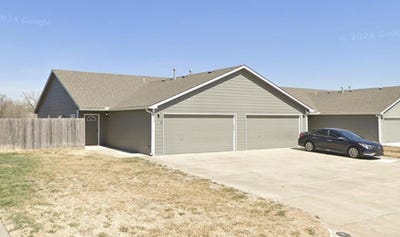 /international/us/1332-n-curtis-ct-wichita-ks-110101236149/