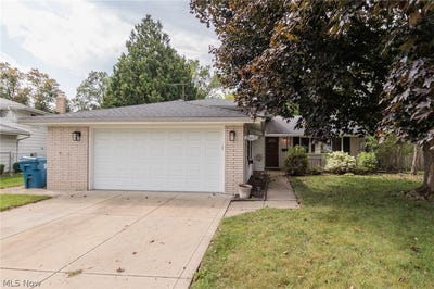 /international/us/25100-arlington-lane-north-olmsted-oh-110119914556/