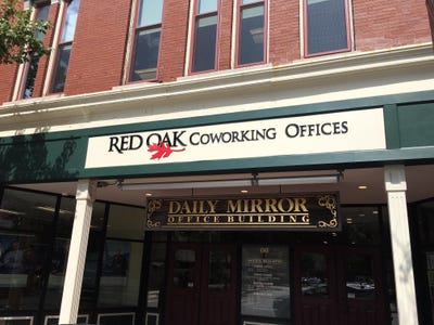 /international/us/66-hanover-street-manchester-nh-110107875329/