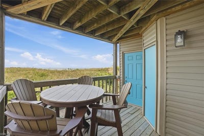 /international/us/1912-e-ocean-view-avenue-norfolk-va-110107602817/